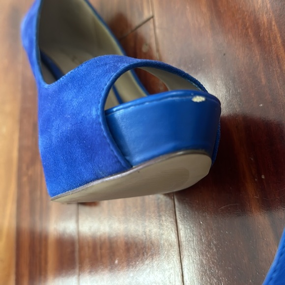 ALDO Cobalt Blue Suede Peep Toe Platform Pumps Size 8.5 (EU 39) Ruddell - Picture 7 of 16